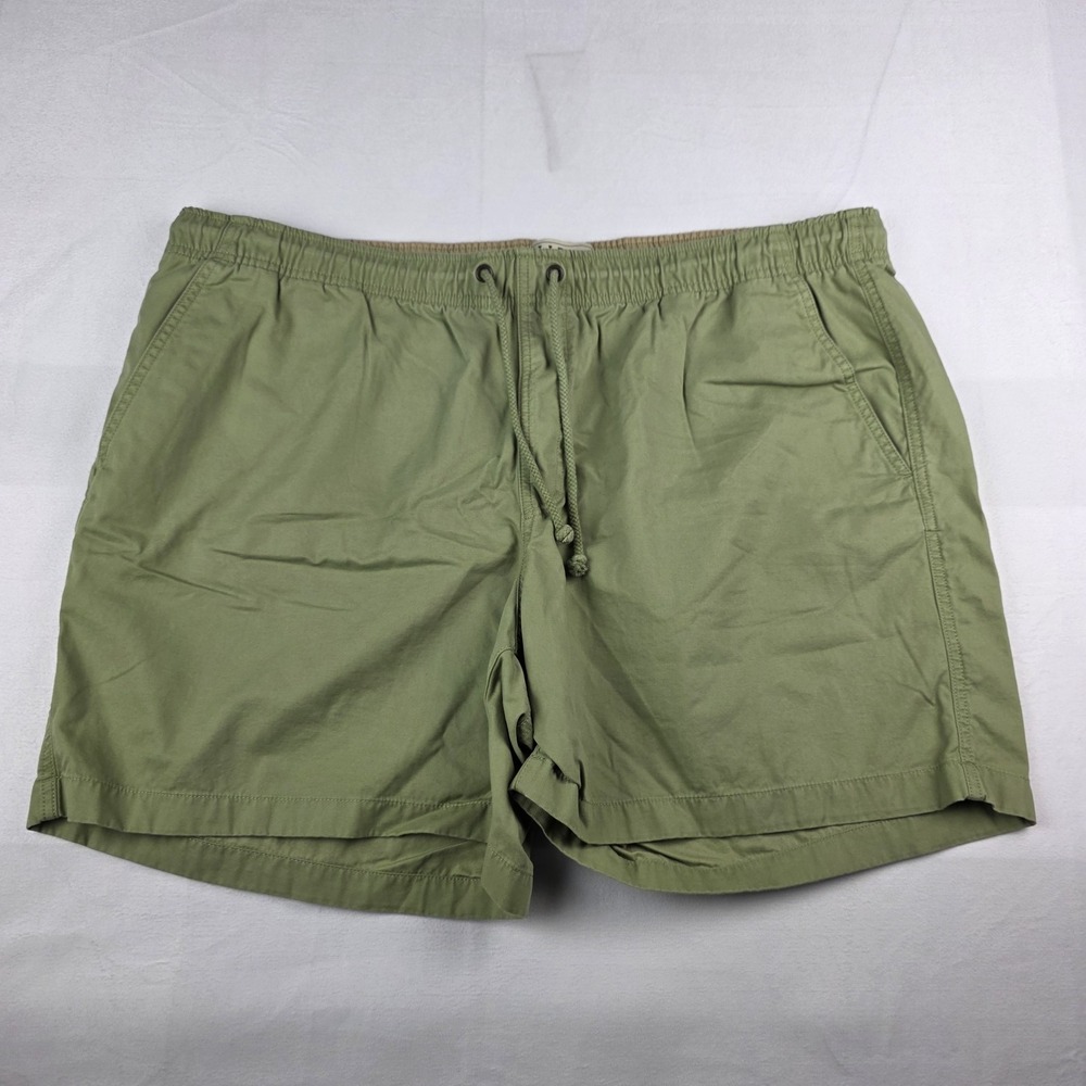L.L. Bean Shorts Mens Size XXL Classic Fit Olive Green Casual Bottoms